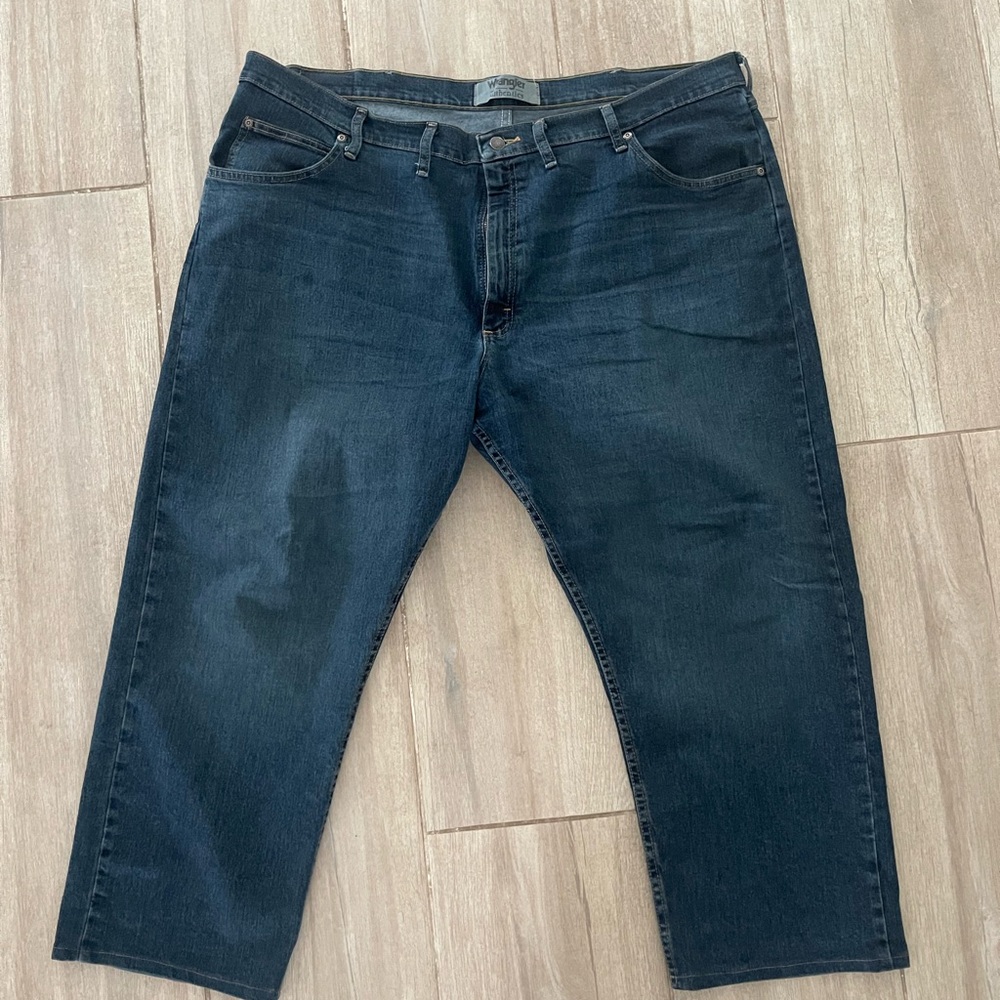 Men's Wrangler Dark Blue Jeans size 44x29